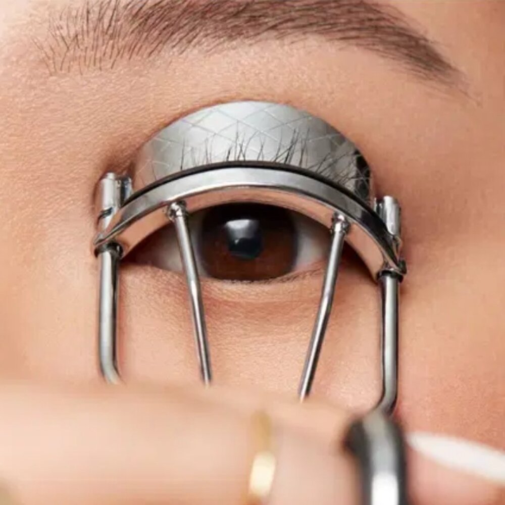 💮3/$15💮 Revlon Natural Eyelash Curler